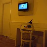 Via Mazzini 4* Стреза