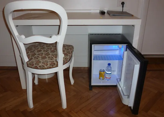 马泽尼大街住宅酒店 斯特雷萨